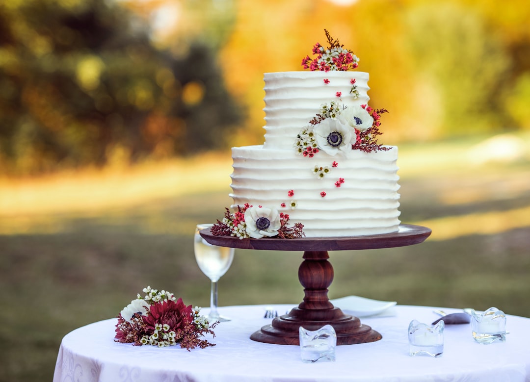 How to Choose a Wedding Cake Baker in South Africa