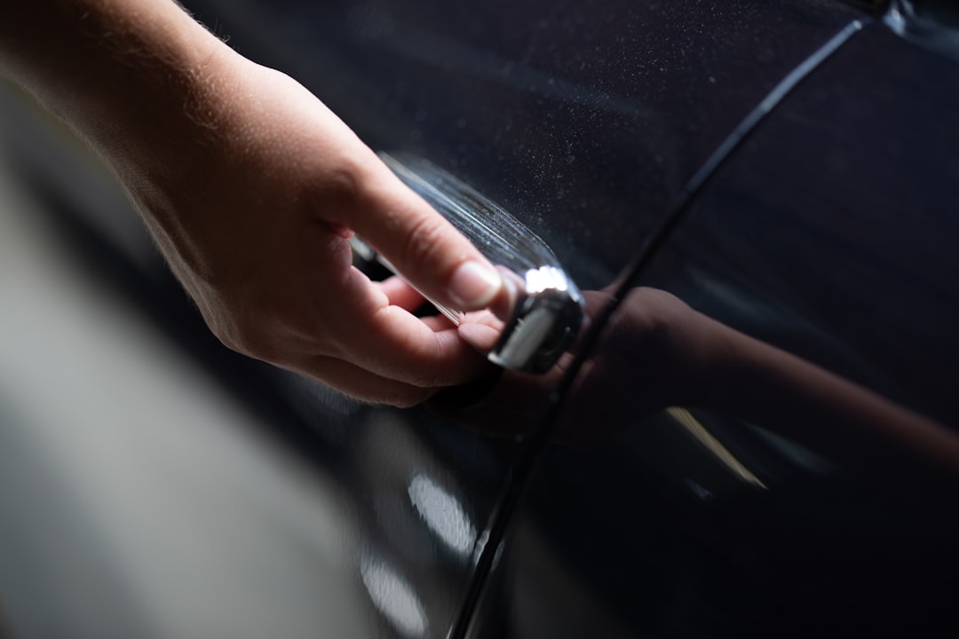 How to Handle a Carjacking Attempt in South Africa